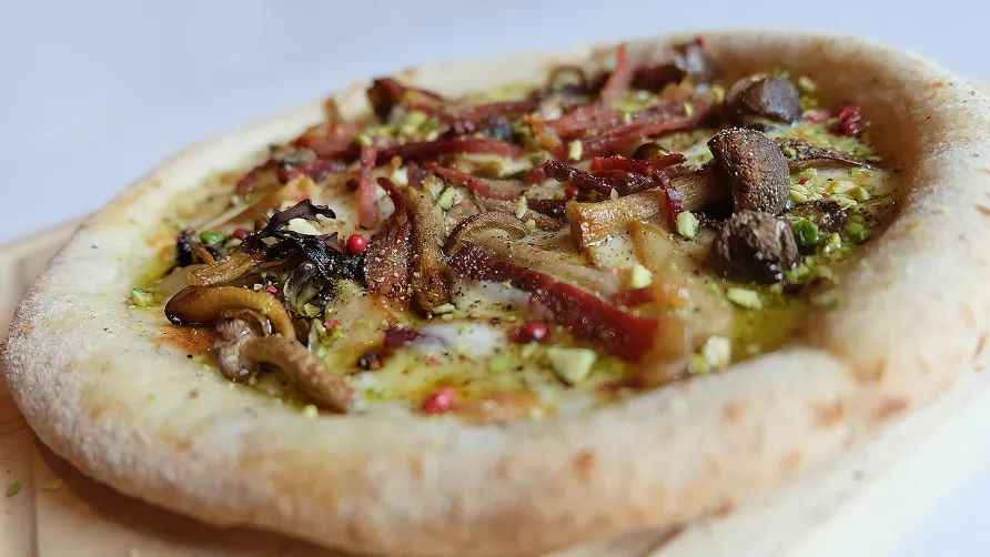 Pizza Mushroom & Prosciutto